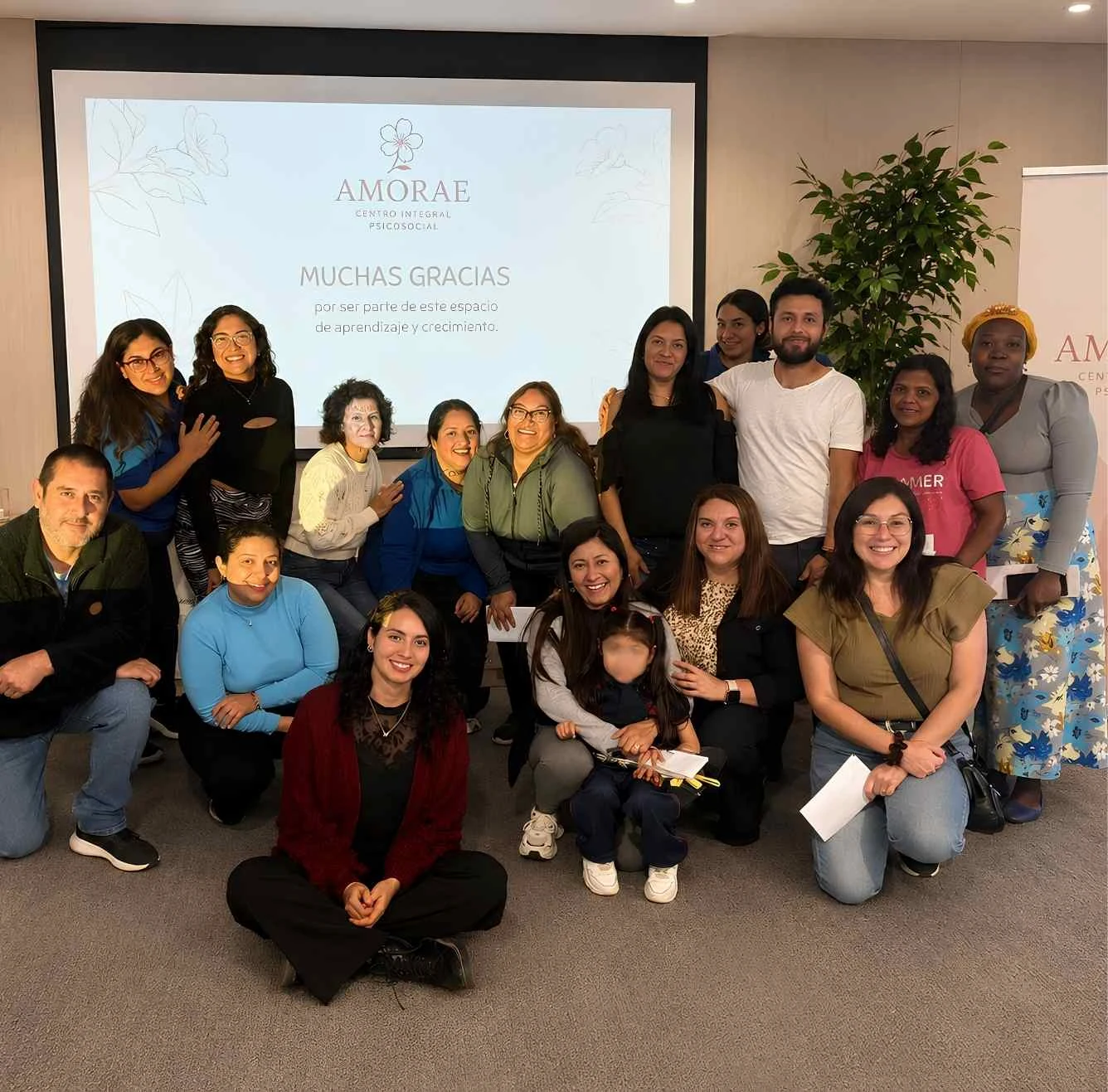 Taller comunitario AMORAE con familias y cuidadores